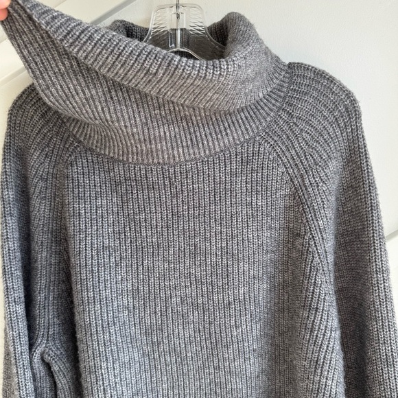 French Cinnection Mersai Cowl Neck Women's Gray Turtleneck Sweater sie L - Picture 7 of 13